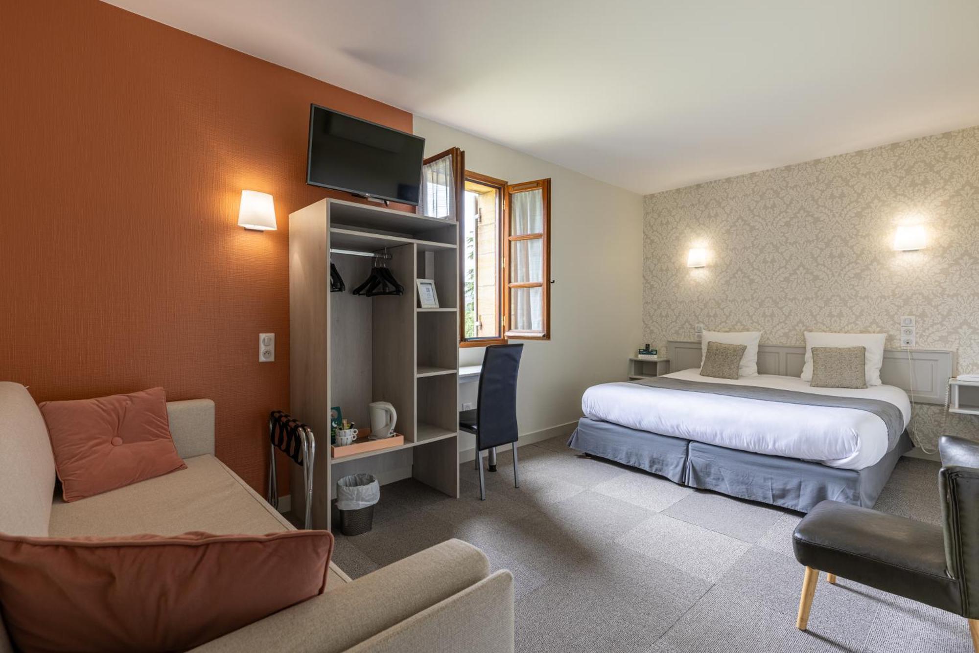 Logis Hotel Archambeau Thonac Eksteriør bilde